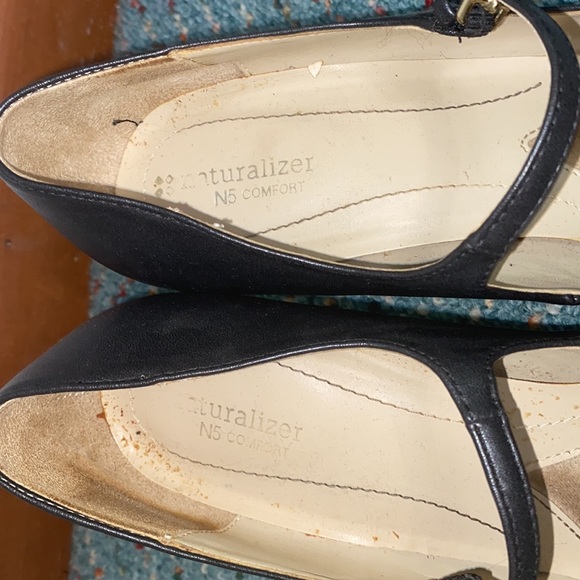 Naturalizer Heels - Picture 4 of 5